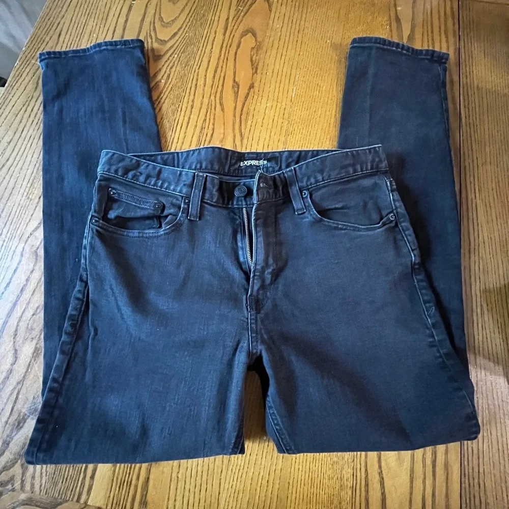 Men’s Express Straight Jeans - Size 33